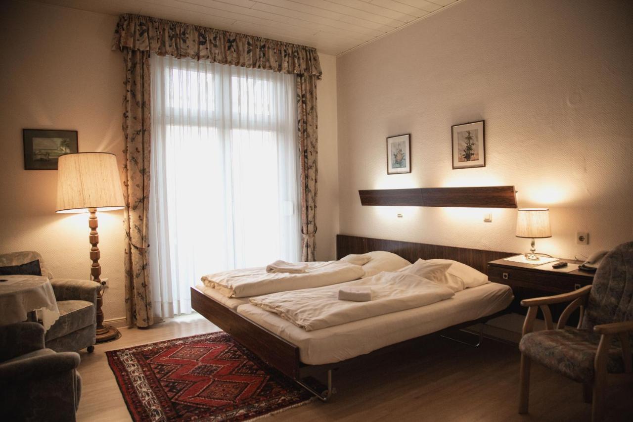 Haus Mecklenburg Hotel Pension Бад-Зальцуфлен Екстер'єр фото